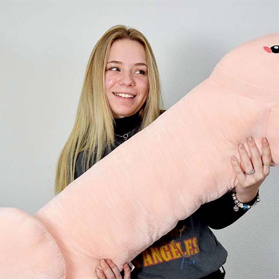 Plüschkissen gigantischer P