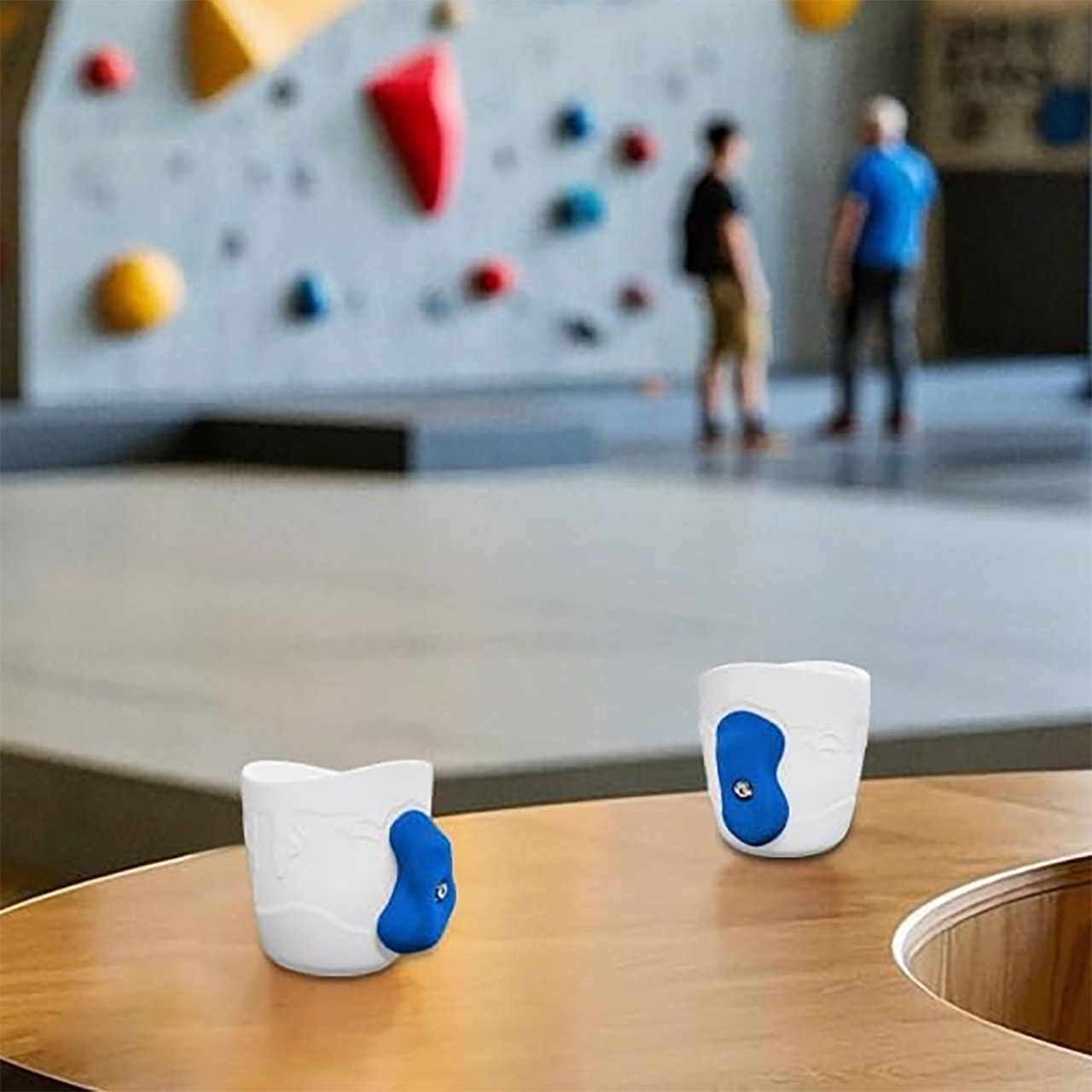 Boulder-Tasse mit Klettergriff